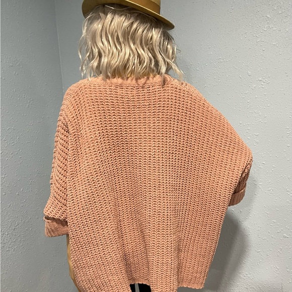 Pol - Picture 3 of 4